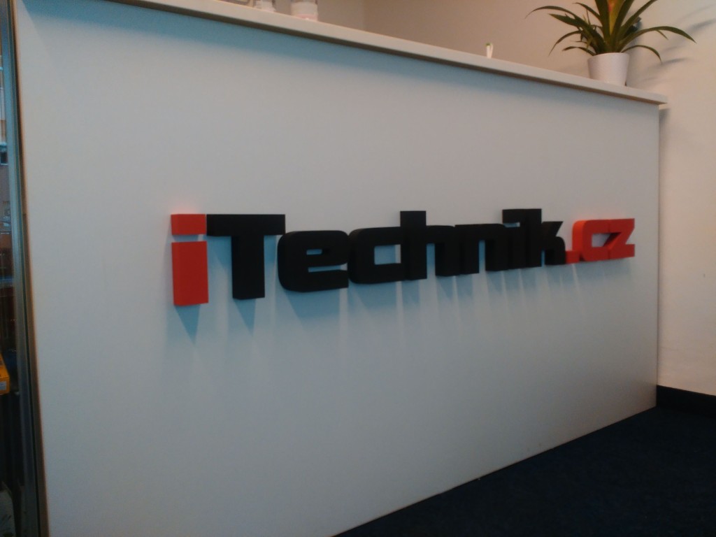 3D logo pismo_itechnik2.jpg