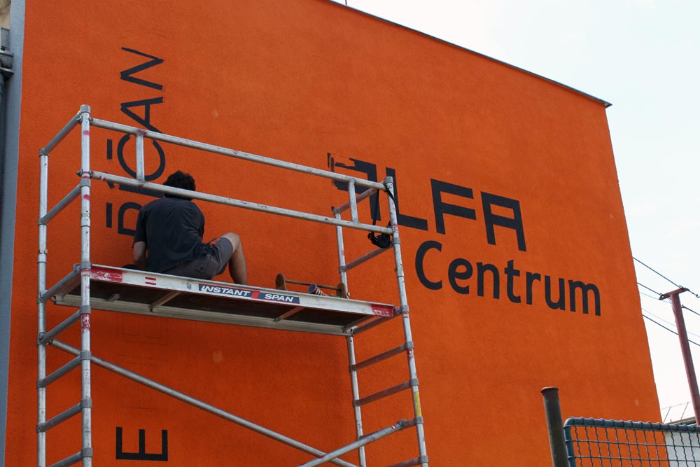 malba na omitku alfa centrum 06.jpg